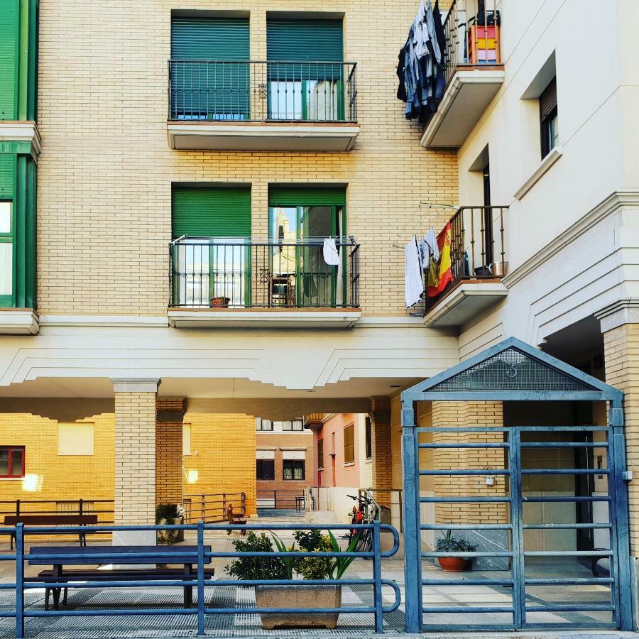 Hotel Residencial Oscense Huesca Exteriér fotografie